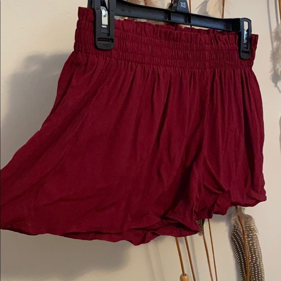 Forever 21 NWT Burgundy boho shorts relaxed fit - Picture 7 of 8